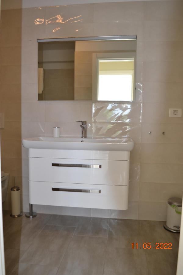 Ocean View Apartements Murine Umag Exterior foto